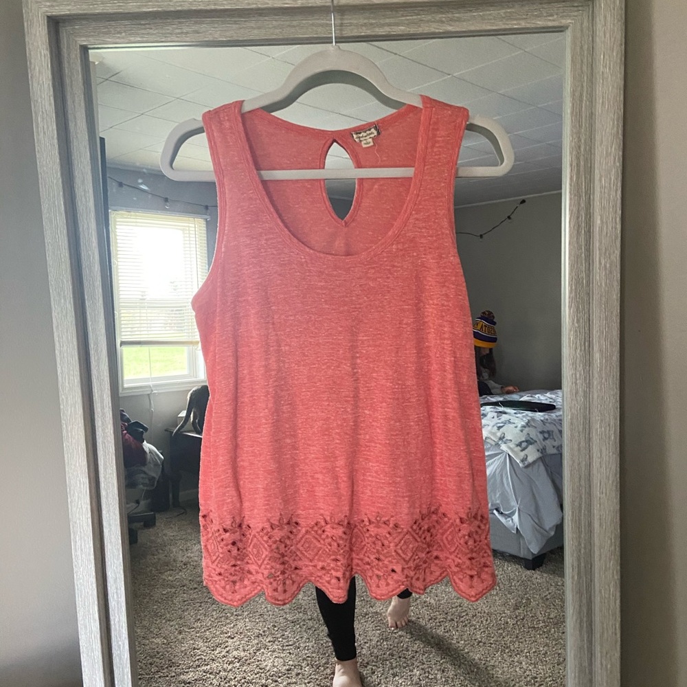Coral tank top